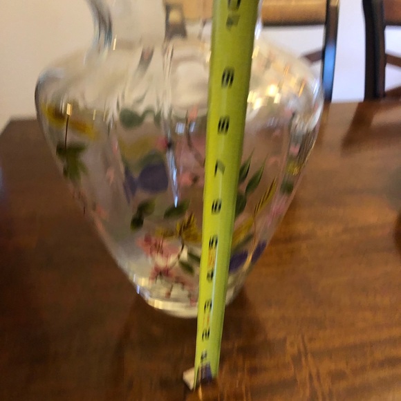 Beautiful Crystal Romanian Hand Painted Art Glass Floral Vase - Picture 5 of 9